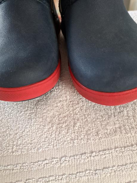 Crocsy unisex v.c8, crocs,24