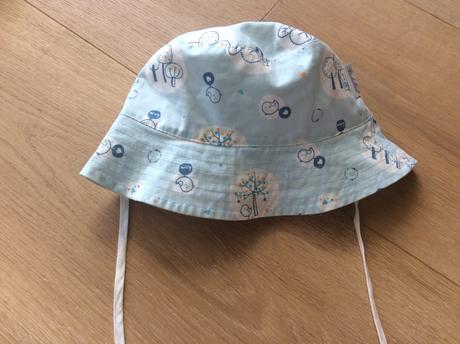 Krasny klobucik, richelieu,86