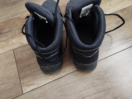 Polovysoká turistická obuv, decathlon,42