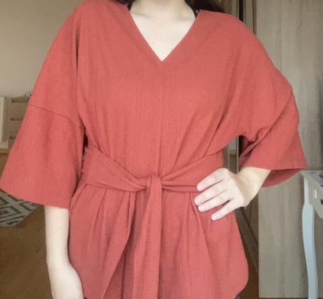 Tehlova bluzka s viazanim, 42