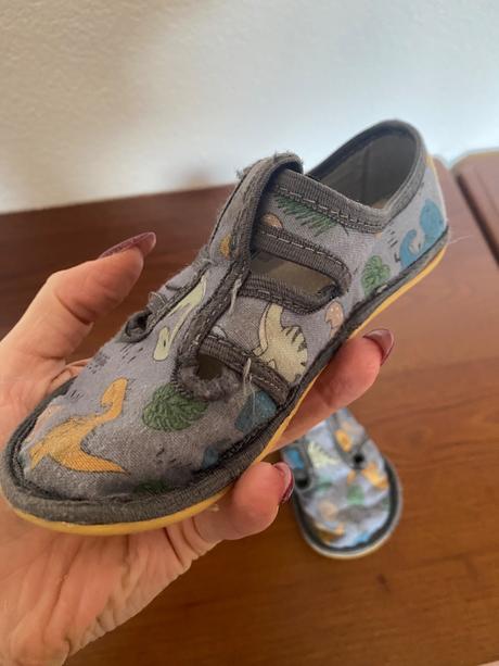 Detské slovenské papuče, 26