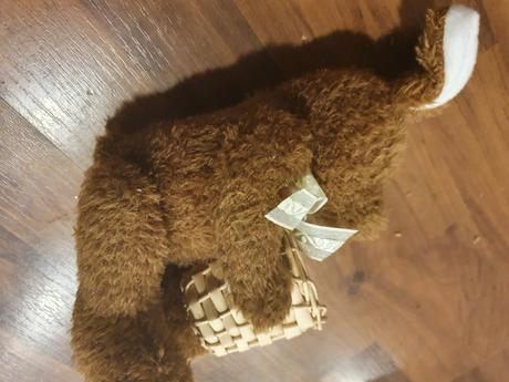 Veľkonočný zajko s košíkom na vajíčko, 