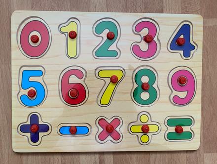 Wiky drevené vkladacie puzzle - čísla, 