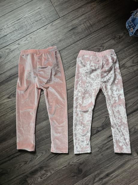 Legíny s mašľou na zadku, 104