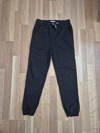 Tepláky, sinsay,146