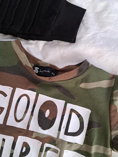 Mikinka a tenke tricko c.92, 92