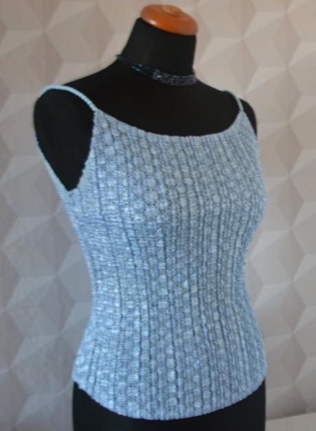 Elegantný top veľ.s, s