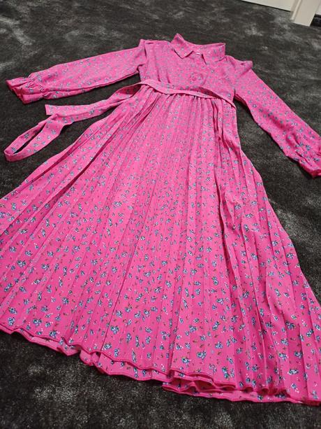 Koselove saty s plysovanou suknou v.m, m