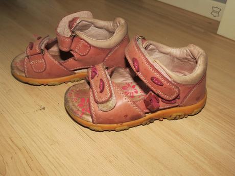 Sandálky, d.d.step,24