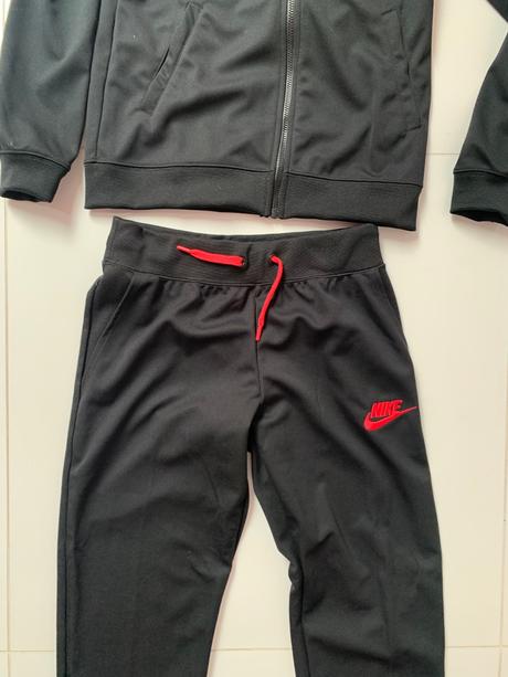 Športová suprava, nike,146 / 152