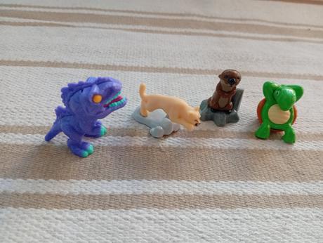 Kinder figurky, 
