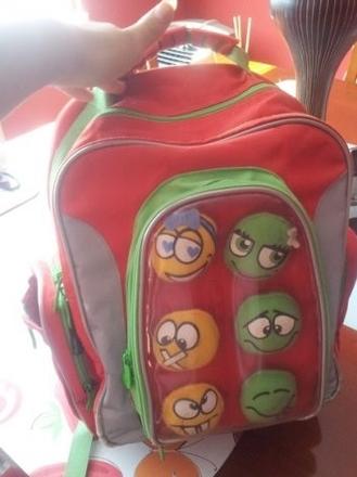 Batoh , skolska taska bata, 