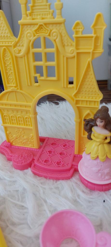 Play-doh hrad zámok s princeznou, 