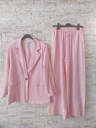 Baby pink komplet,