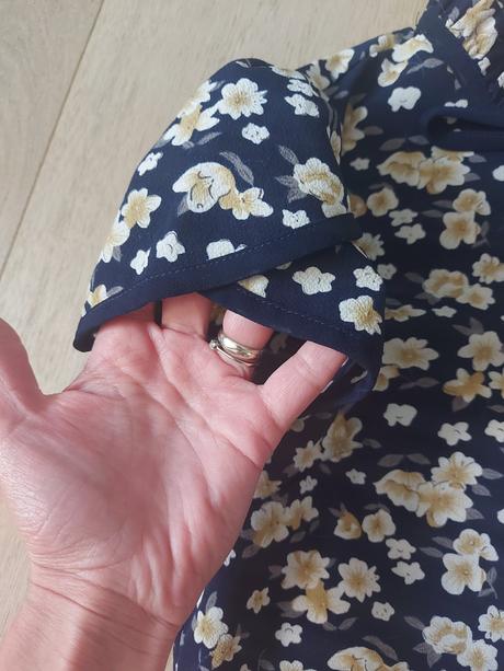 Kvetovana blúzka-top stav, xs