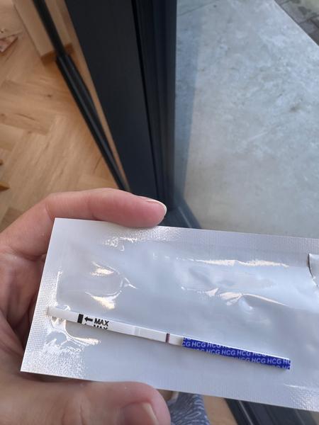 Vidíte slabú druhú čiarku?