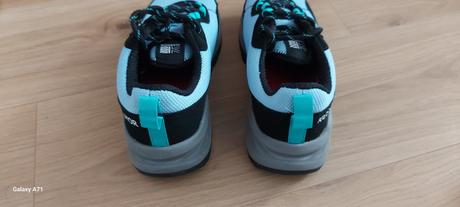 Turisticke tenisky, karrimor,39