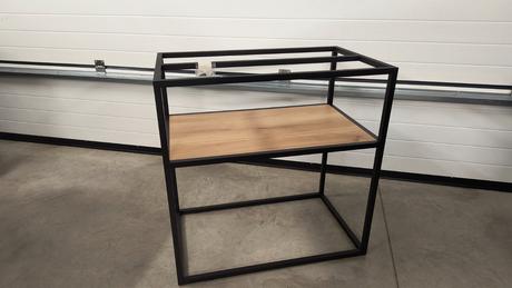 Prebaľovací pultík, 