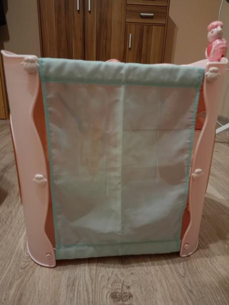 Prebaľovaci pult a šatník 2x1, 