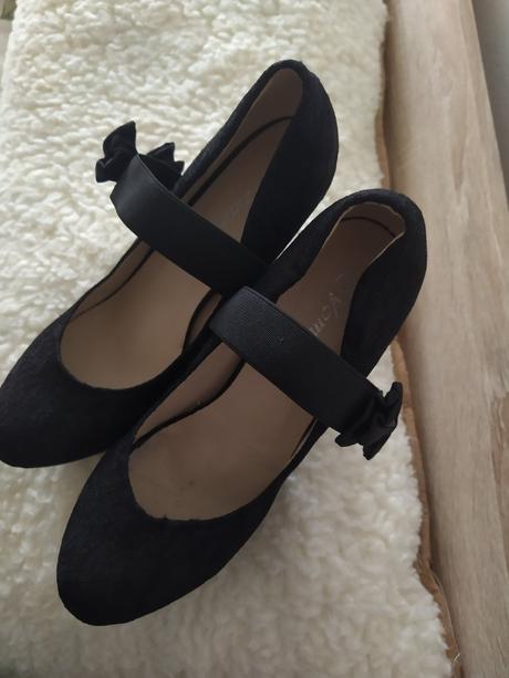 Dámske čipkované lodičky, 38