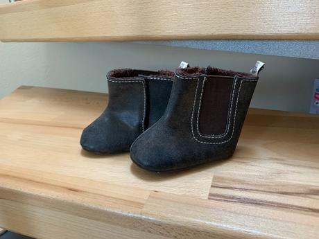 Kožené capacky 6-12, <17