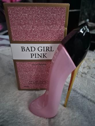 Parfum bad girl pink,