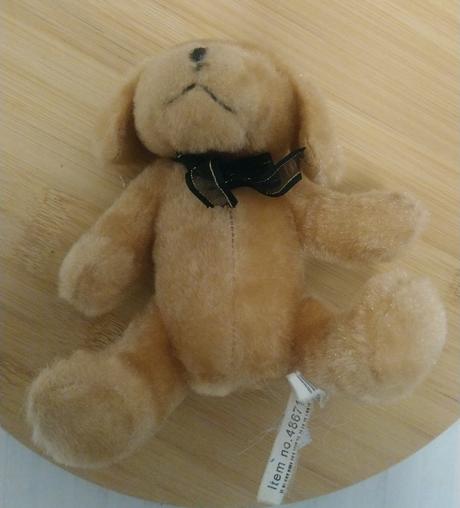 Plyšový hnedý psík, sediaci, 14 cm, 