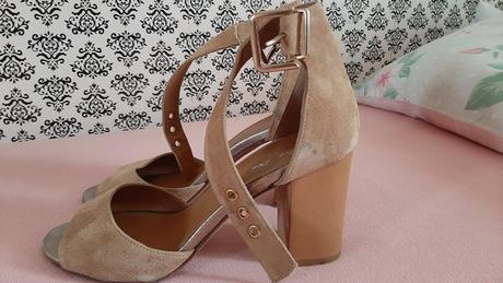 Kožené sandálky, 39