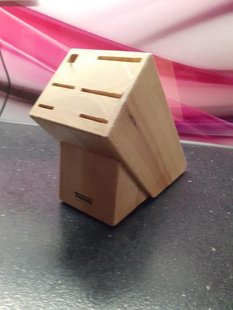 Stojan na nože zn. thomas, 