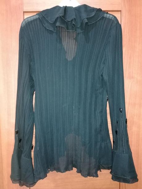 Blúzka s volánmi, m