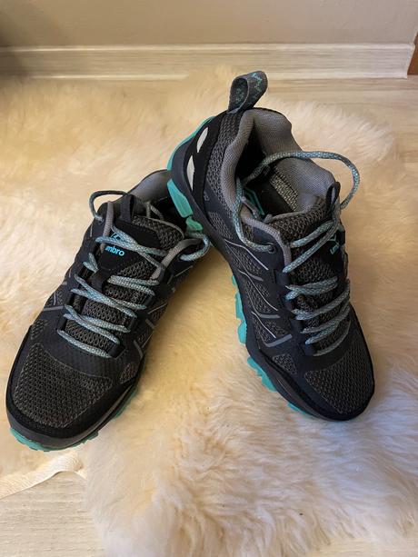 Topánky trekove, umbro,38