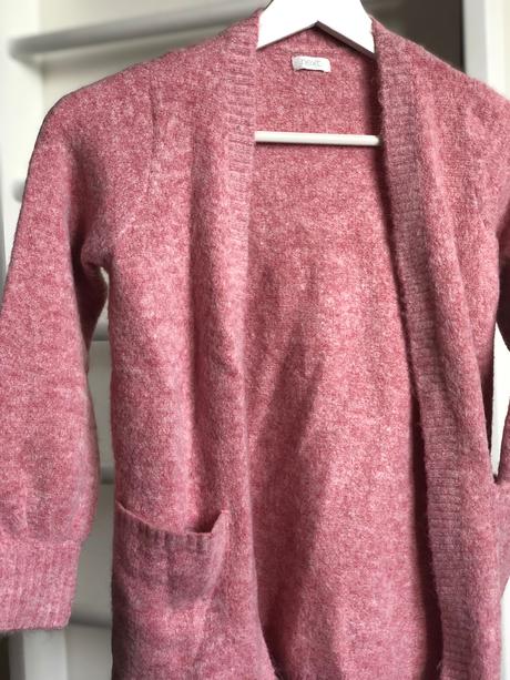 Sveter next, next,116