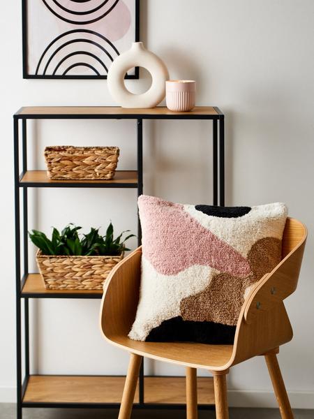 Kde nájdem takéto stoličky?