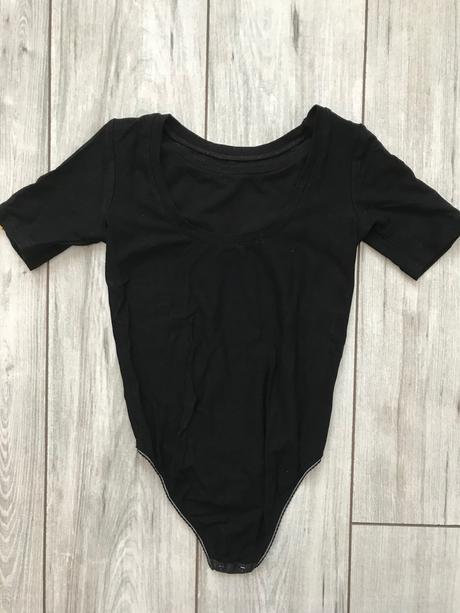 Letne body so strapcami, 110