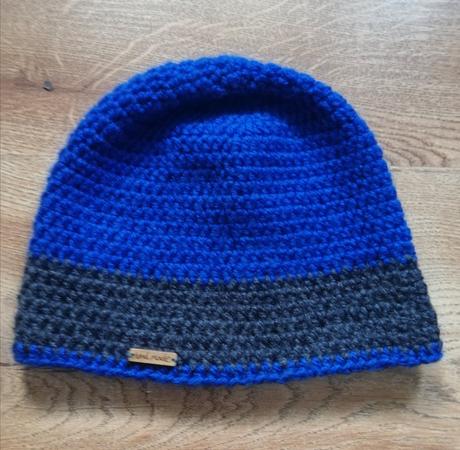 Strikovane zimné čiapky, 