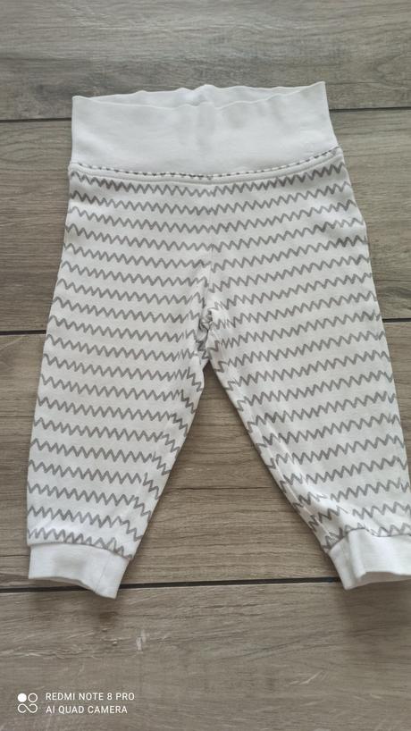 2x tepláky 74/80, lupilu,74