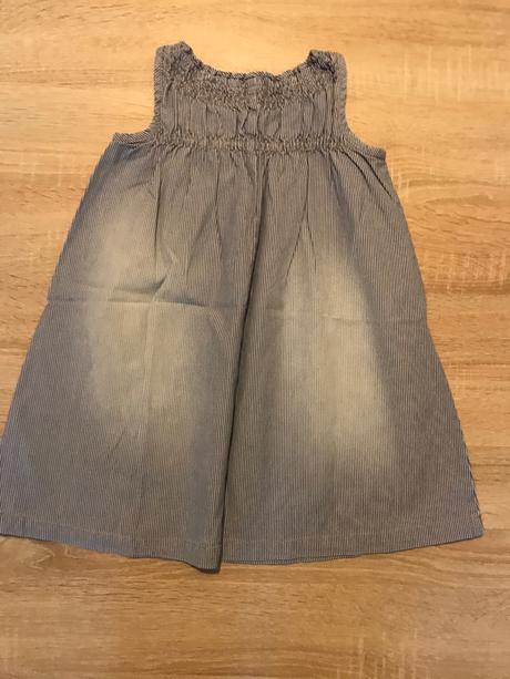 Rifľové šatičky, 104