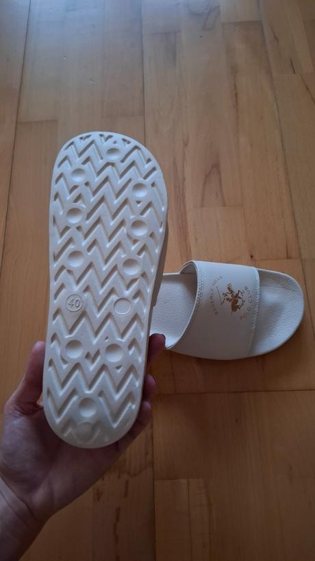 Biele/kremove slapky polo club, marc o´polo,40