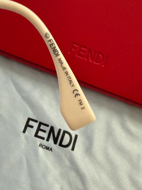 Damske okuliare, fendi