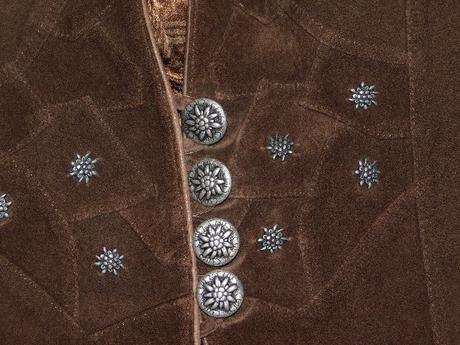 Kvalitny damsky blejzer/sako /kroj, 38