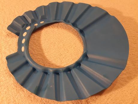 Ochranný lišt pre bábätká pri umývaní vláskov, 