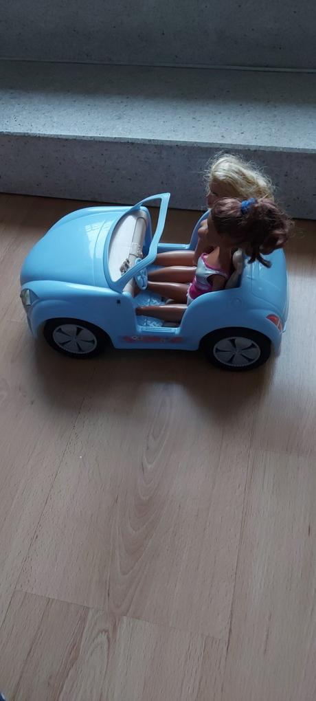Barbie auto,