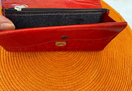 Kožená peňaženka,