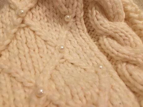 Ciapka s perlickami, reserved,98