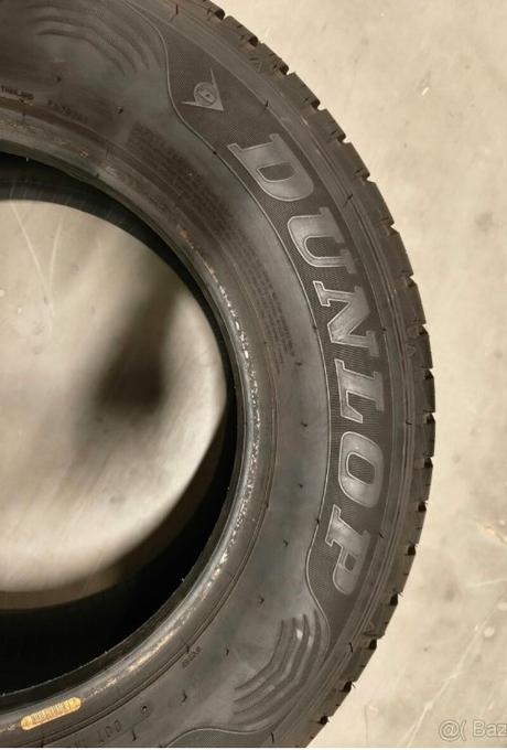Dunlop letné pneumatiky 215/70 r15c 109/107s econ, 