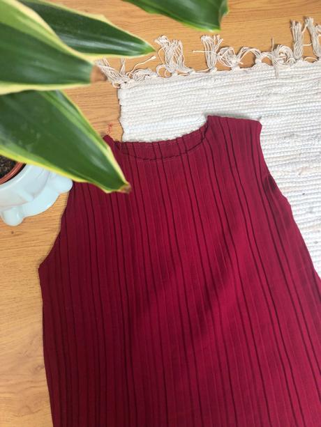 Bordové elegantné tričko, zara,s