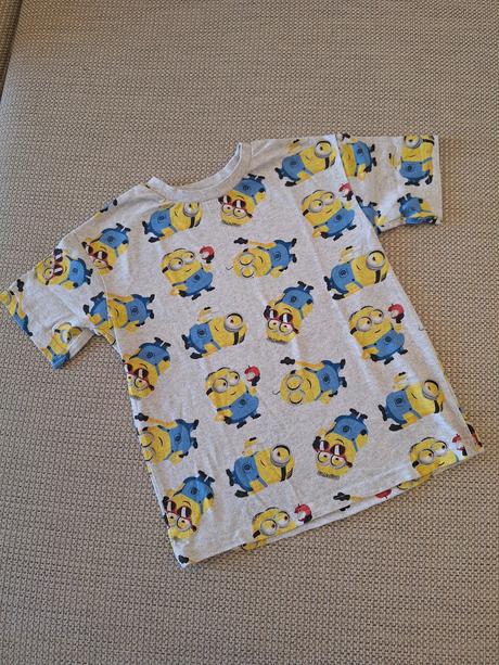 Detské tričko mimoni, sinsay,134