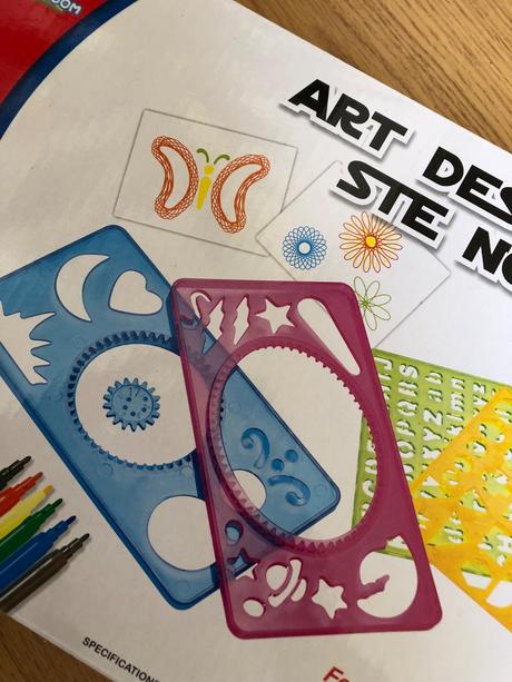 Sada na kreslenie/ obkresľovanie, 