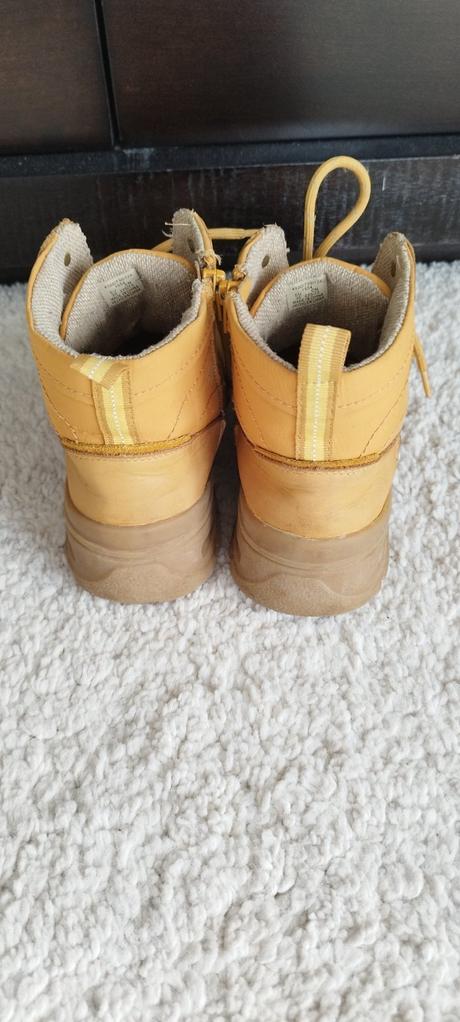 Top stav kozene turisticke topanky, zara,35