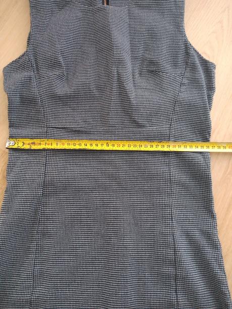 Kárované mini šaty, s